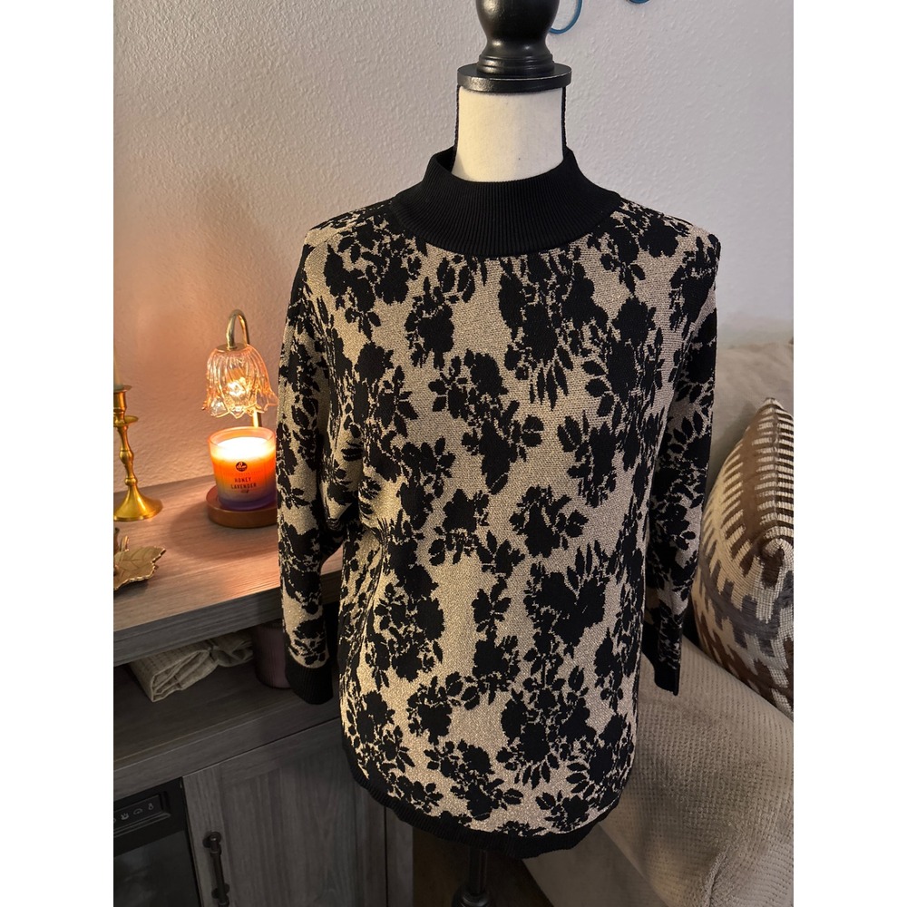 Adrienne Vittadini women's large sweatshirt‎ gold black floral roses